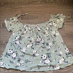 American Eagle Off the Shoulder Shirt